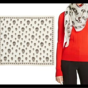 New Alexander McQueen Skull Silk Scarf